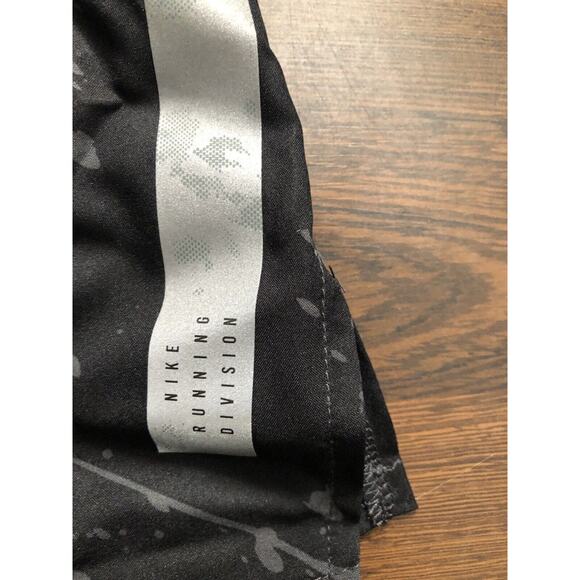 Nike SMALL Dri-FIT Run Division Stride Brief-Lined Shorts Black DV9272 010 Men S - Picture 7 of 12